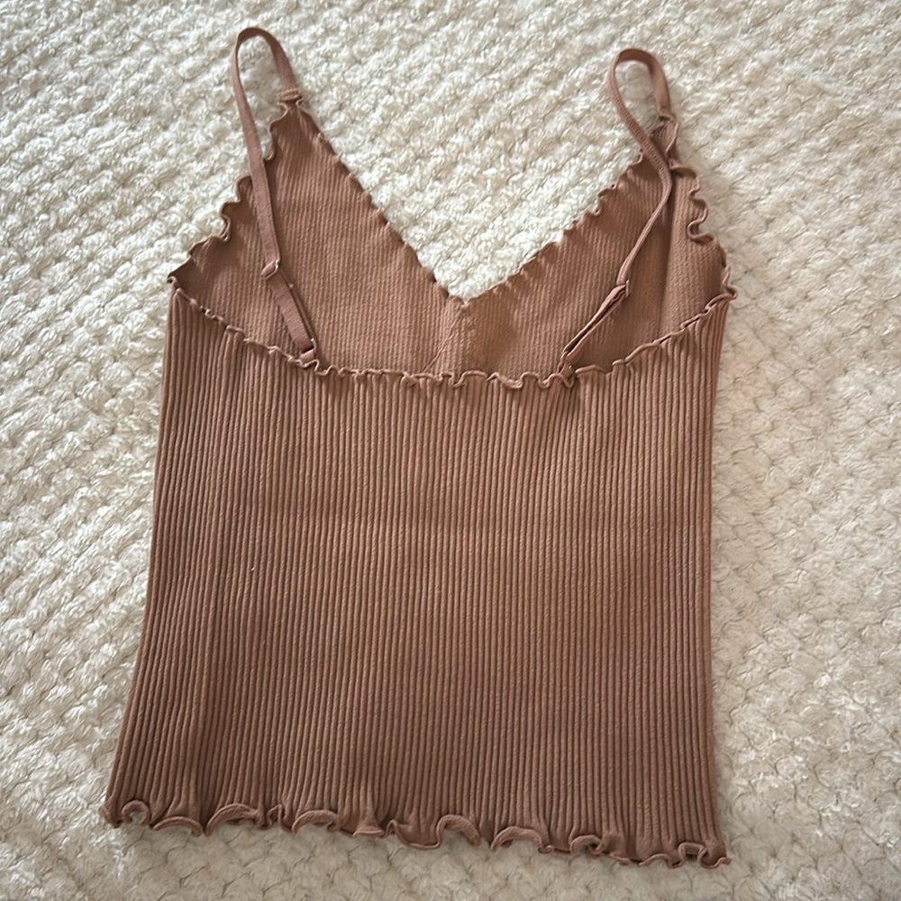 brown crop tank - Picture 2 of 3